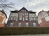 Straßenansicht - 1 Zimmer Mehrfamilienhaus, Wohnhaus zum Kaufen in Weißenfels