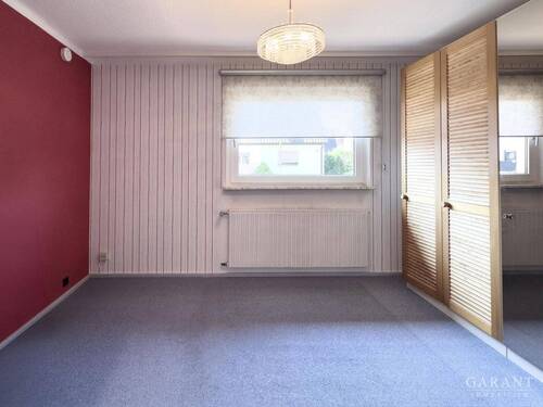 Zimmer 1 - 5 Zimmer Doppelhaushälfte in Ludwigshafen am Rhein