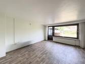 Wohnzimmer - Doppelhaushälfte mit 115,00 m² in Ludwigshafen am Rhein zum Kaufen