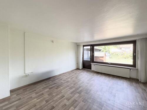 Wohnzimmer - Doppelhaushälfte mit 115,00 m² in Ludwigshafen am Rhein zum Kaufen