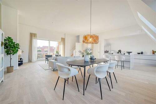 1 Raumtotale - 5 Zimmer Etagenwohnung zum Kaufen in Berlin