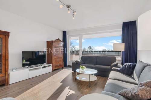 Bild 1 - End-Etagenwohnung in top Lage von Rahlstedt