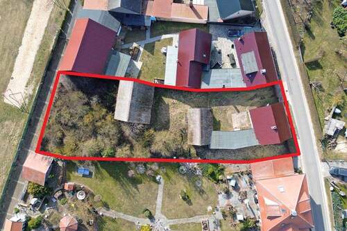 Überblick Grundstück - 