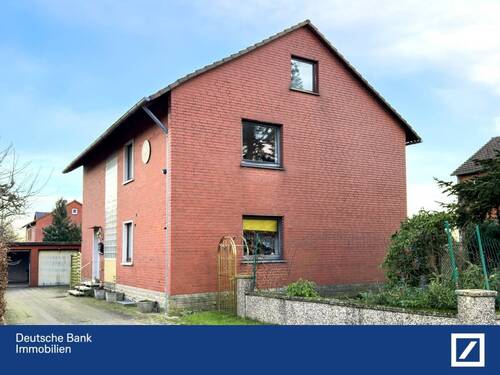 Bild 1 - Großzügiges Wohnhaus mit flexibler Raumgestaltung