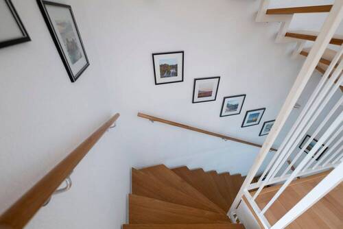 115_Treppe_ins_OG.jpg - 