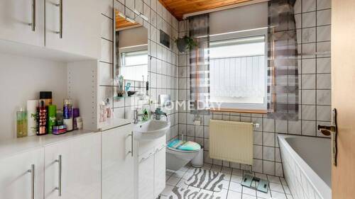 EG Badezimmer 1 - 
