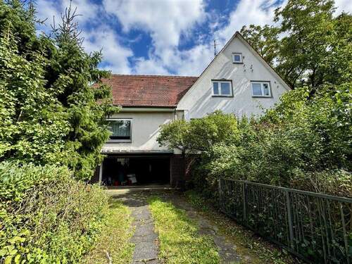 Bild2 - 7 Zimmer Einfamilienhaus zum Kaufen in Kassel