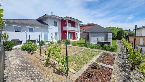 Südwestansicht - 8 Zimmer Einfamilienhaus zum Kaufen in Furth