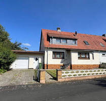 Viel Platz für Ihre Familie! Einfamilienhaus mit großem Grundstück in Immenhausen