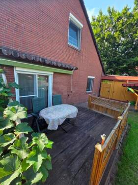 Terrasse vor dem Schlafzimmer - Einfamilienhaus mit 120,00 m² in Gifhorn zum Kaufen