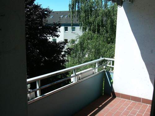 Balkon - 3 Zimmer Etagenwohnung in Düsseldorf