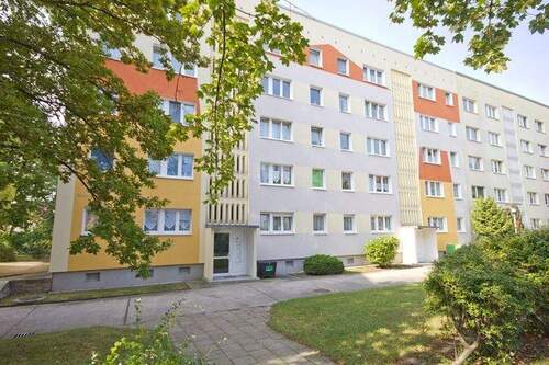 Bild 2 - 3 Zimmer Etagenwohnung zur Miete in Halle (Saale)