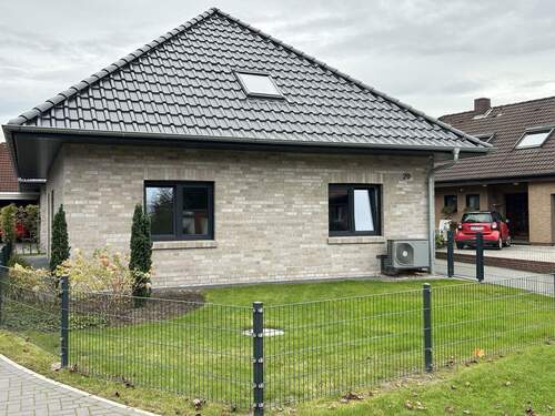 Bild 2 - 4 Zimmer Einfamilienhaus zur Miete in Barßel
