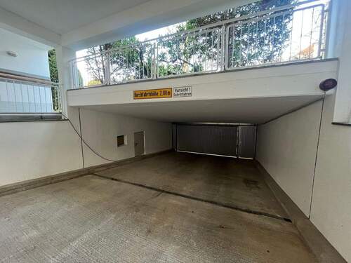 Tiefgarageneinfahrt München - Garage, Stellplatz in München zum Kaufen