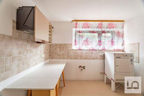 Küche vorbereitet im UG - 