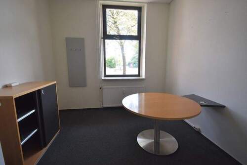 Aufenthaltsraum/Büro II - 