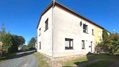 Gebäudevorderansicht - 4 Zimmer Einfamilienhaus in Schwaan