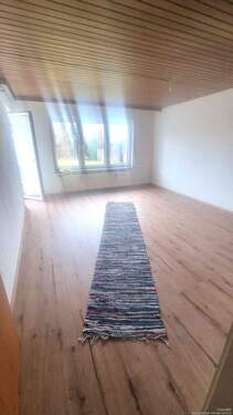 Wohnzimmer1 - 3 Zimmer Etagenwohnung zur Miete in Beilngries