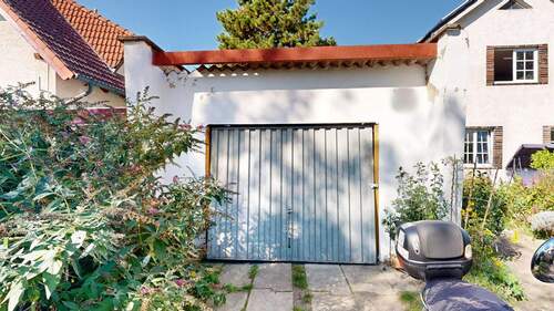 Garage.jpg - 