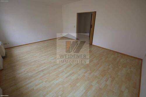 Wohnzimmer - Etagenwohnung mit 79,00 m² in Gera zum Kaufen