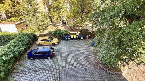 Hof mit Stellplätzen - Etagenwohnung mit 54,00 m² in Leipzig zum Kaufen