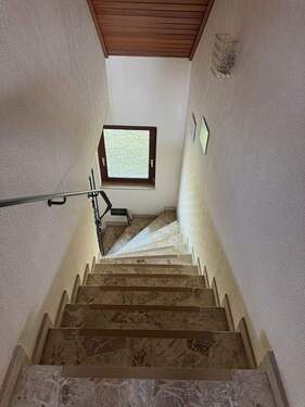 3096 Treppe ins DG - 