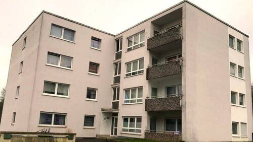 Außenbild - Provisionsfrei ab sofort: Helle 4-Zimmer-Wohnung mit Balkon