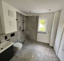 2- Zi.-EG-Wohnung mit Gartenanteil und Förderung i. H. v. € 26.500,-- - Regensburg Konradsiedlung-Wutzlhofen