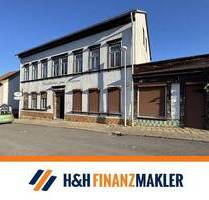 Sanierungsobjekt mit Potenzial: charmantes Wohn- und Geschäftshaus mit Hof und Nebengebäude - Waltershausen