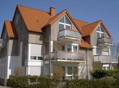 Bild 3 - Großzügig geschnittene 3 Raum-Wohnung im 1. OG