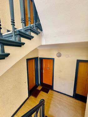 Treppenhaus.jpeg - 