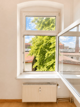 Fenster Küche.png - Etagenwohnung mit 46,20 m&sup2; in Berlin zum Kaufen