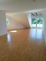 Wohnbereich - Sonnenverwöhnte 3-Zimmer DG-Wohnung in ruhiger Lage in Dreieich-Dreieichenhain