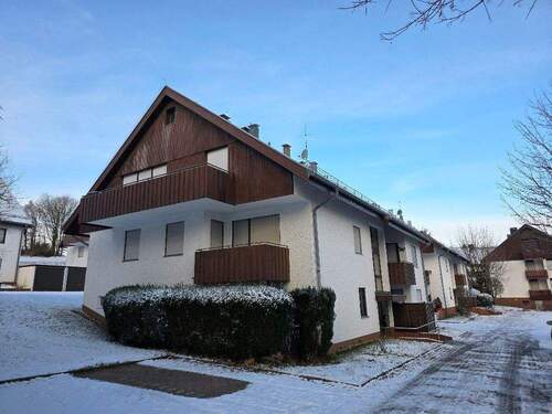 20251121_082829_resized.jpg - *PROVISIONSFREI* ca. 77 m² große 2-Zi.-DG-ETW mit Balkon und Stellplatz