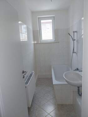 Bad - Etagenwohnung mit 54,60 m&sup2; in Olbernhau zur Miete