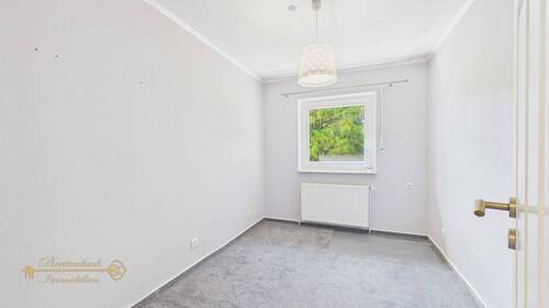 Zimmer 1 • Büro - 