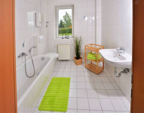Ansicht 2 - 2 Zimmer Etagenwohnung zur Miete in Oelsnitz