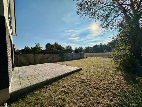 Terrasse und Garten - Westen - 