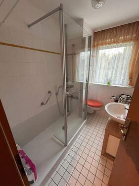 Bad - 2 Zimmer Etagenwohnung in Geithain