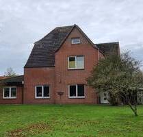 Haus der vielen Möglichkeiten - 375.000,00 EUR Kaufpreis, ca.  280,00 m² Wohnfläche in Schülp (PLZ: 25764)