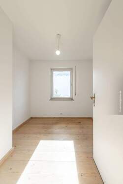 Büro / Ankleide im OG - 