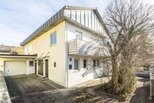 Eingang - Einfamilienhaus mit 202,40 m&sup2; in München zum Kaufen