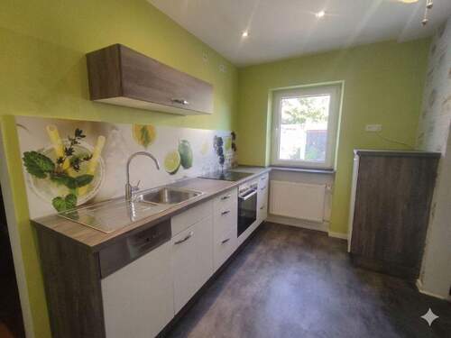 Küche im Erdgeschoß - 4 Zimmer Einfamilienhaus in Mülheim-Kärlich