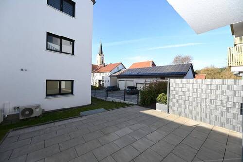 Teilweise überdacht - 