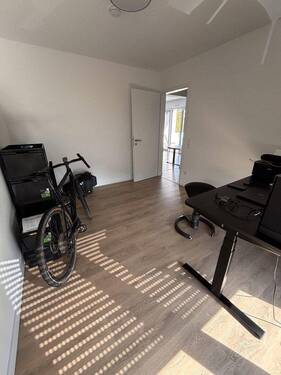 Büro - Etagenwohnung mit 79,00 m&sup2; in Paderborn zur Miete