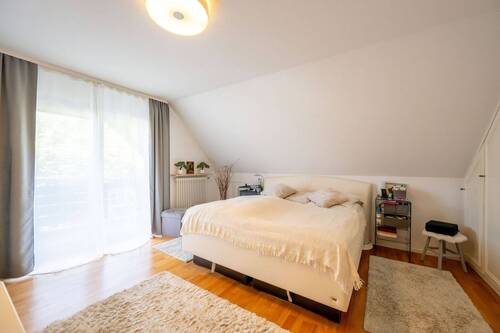 Schlafzimmer (Master) OG - 