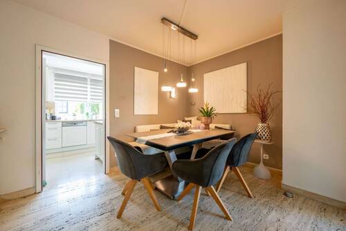 Essbereich EG - Einfamilienhaus mit 291,00 m&sup2; in Frankfurt am Main zum Kaufen