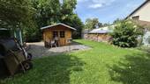 Gartenhaus mit Terrasse - 
