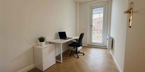 Homeoffice mit Zugang zum Balkon! - 2 Zimmer Etagenwohnung in Nürnberg