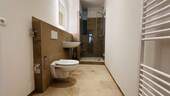 Neues Badezimmer mit Fenster! - 